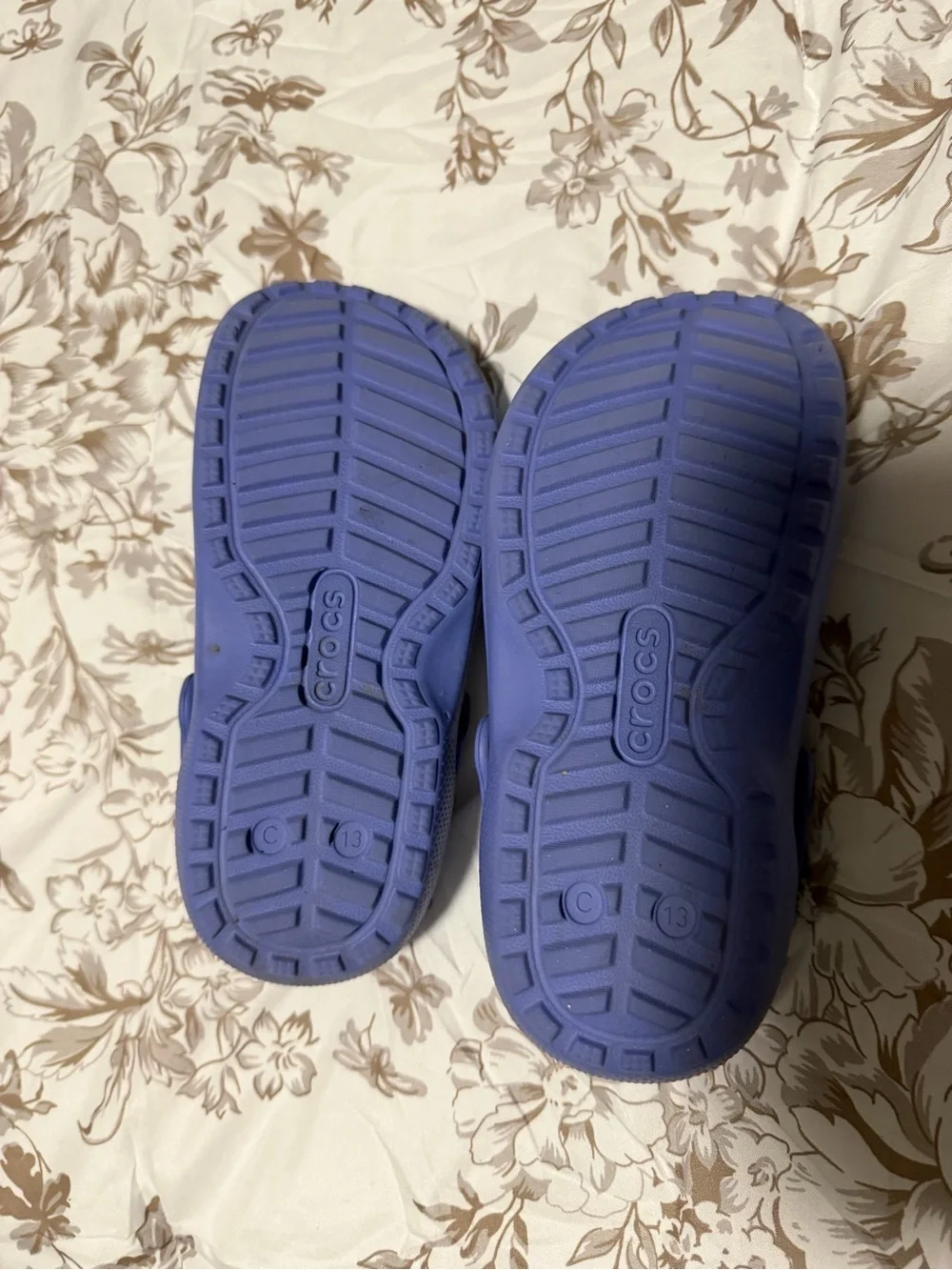 CROCS Kids Plush-Lined Slip-On Clogs in Purple